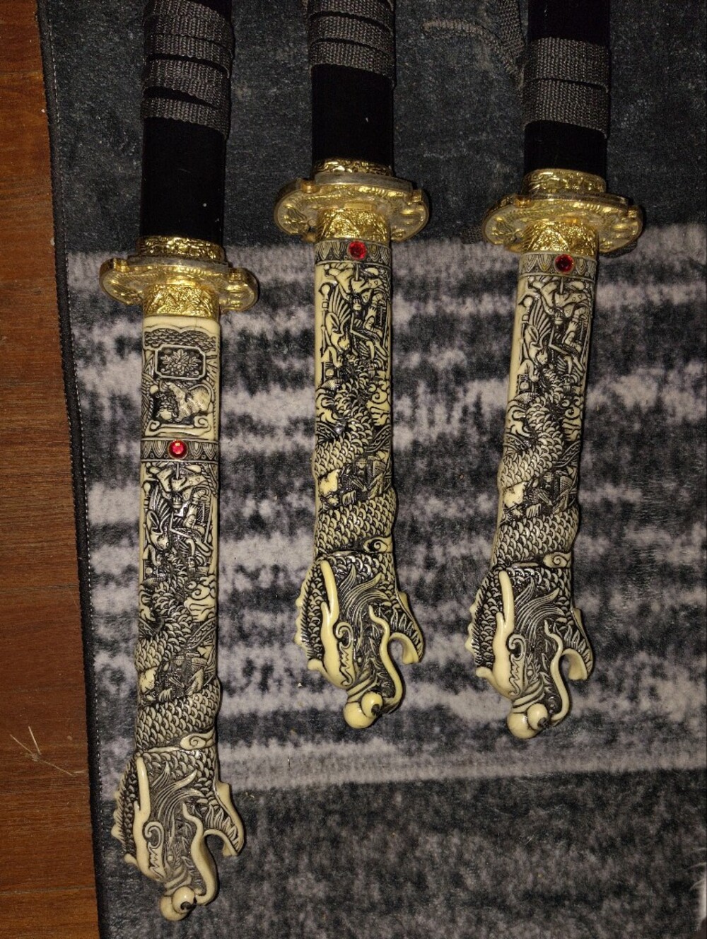 Set of 3 Decorative Dragon-Handled Swords in Black and Gold - Picture 2 of 5